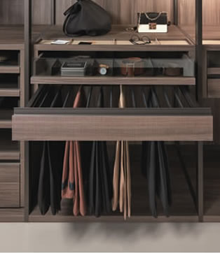 スラックス ハンガー